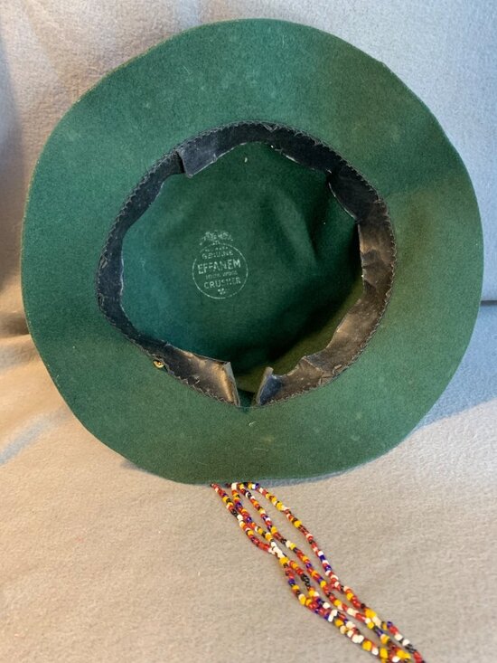 Ladies Green Crusher Wool Hat with Frog and Bead Accents by Effanem Vintage main image 11